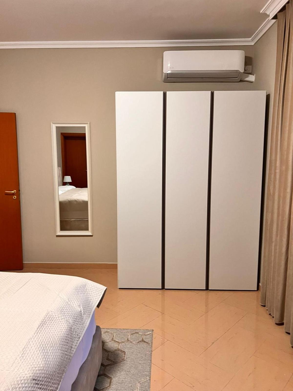 Villa Chaplin 地拉那 外观 照片